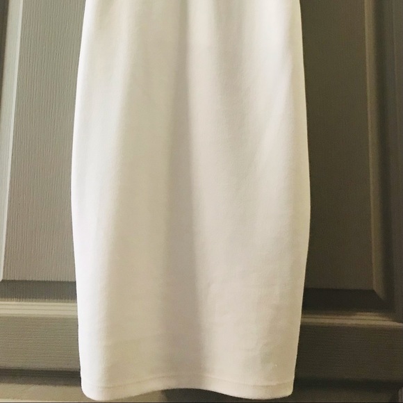 White dress - Picture 3 of 3